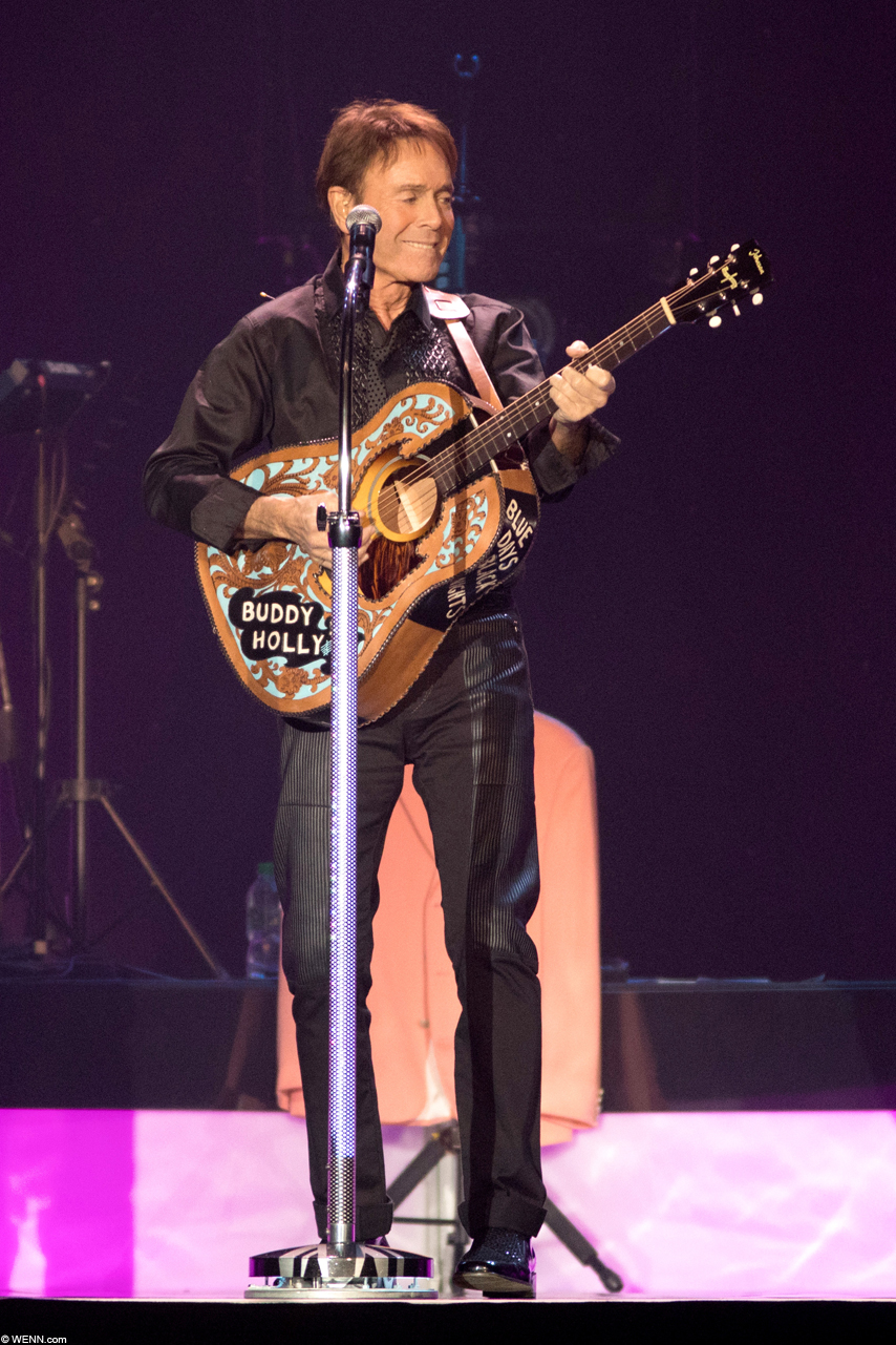 OKJ.Sir Cliff Richard.2.2.jpg